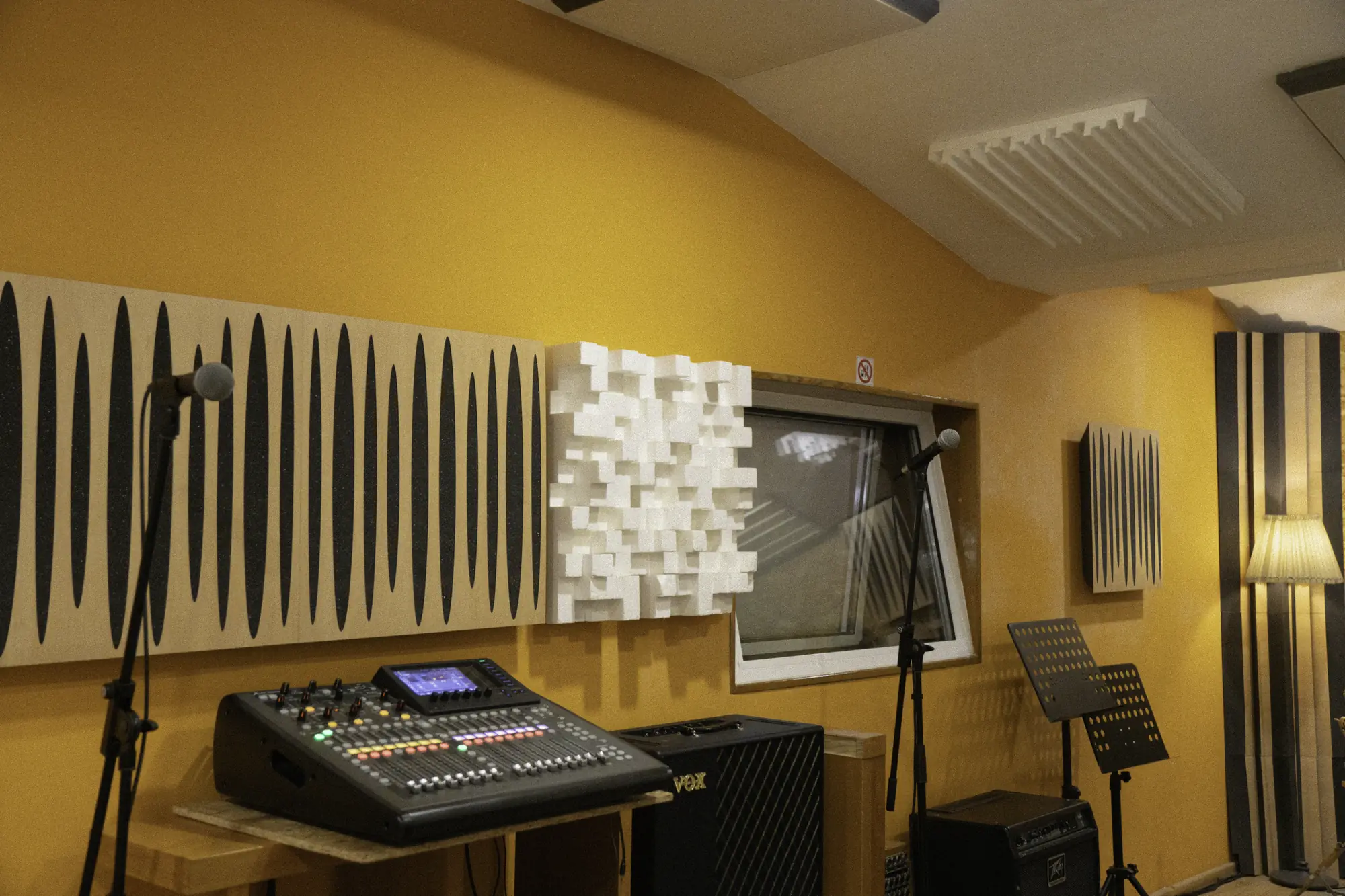 Main Room 6